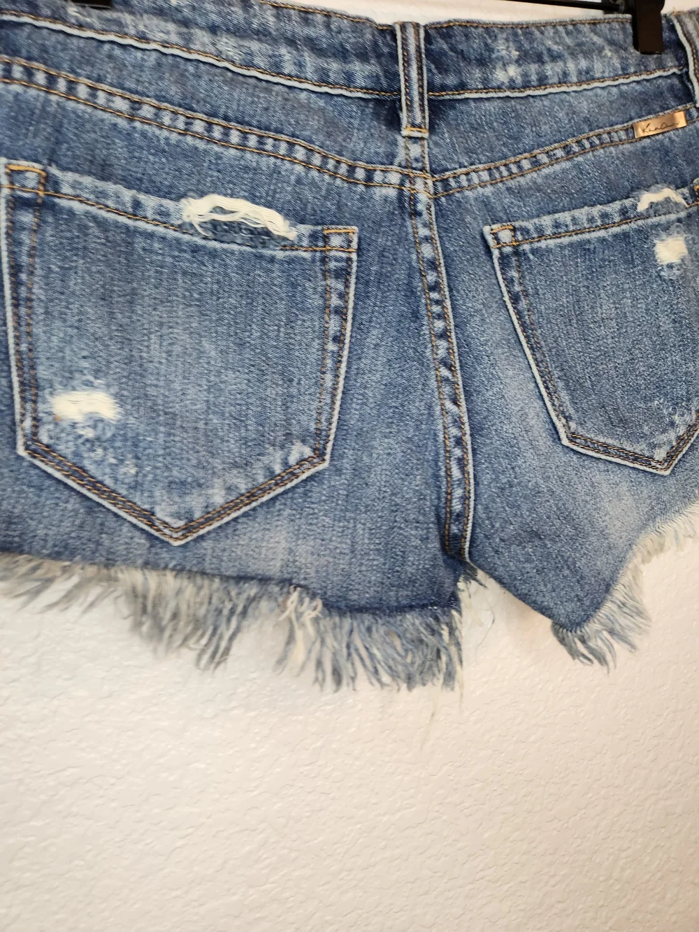 Kancan button-fly Women’s Distressed Denim Shorts Blue 33545 size XS